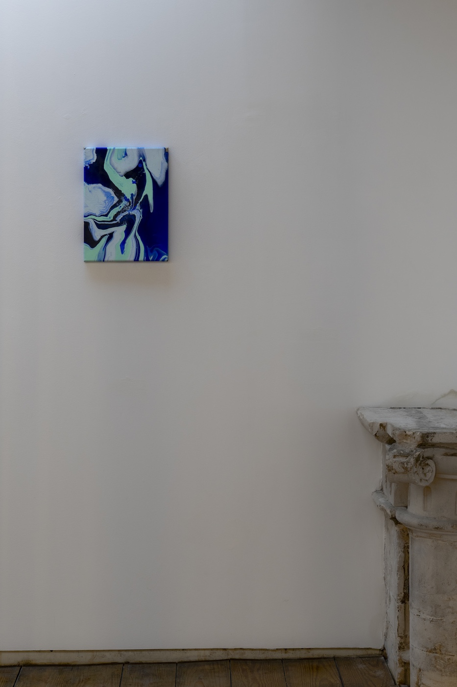 Tyra Tingleff. There are so many places I haven’t been in my closest surroundings, Installation view at Galerie Kewenig, Palma de Mallorca, 2023