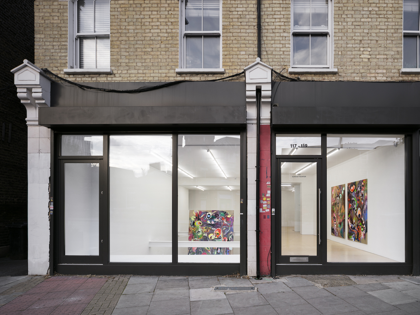 Tyra Tingleff. Smile now, cry later, Installation view at The Sunday Painter, London, 2021